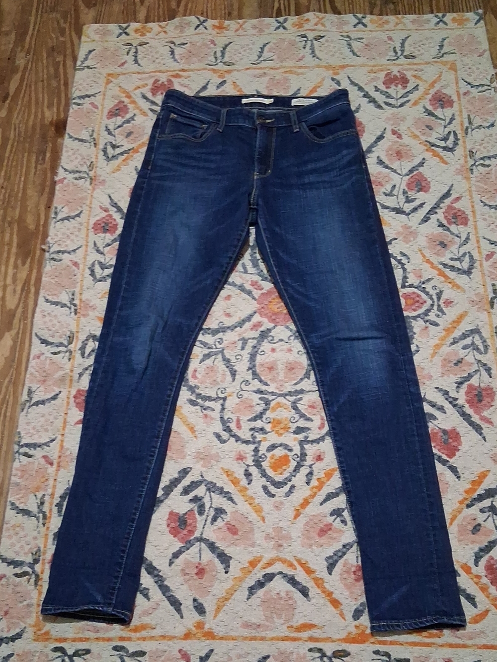 Levi's Women's Dark Blue Skinny Jeans